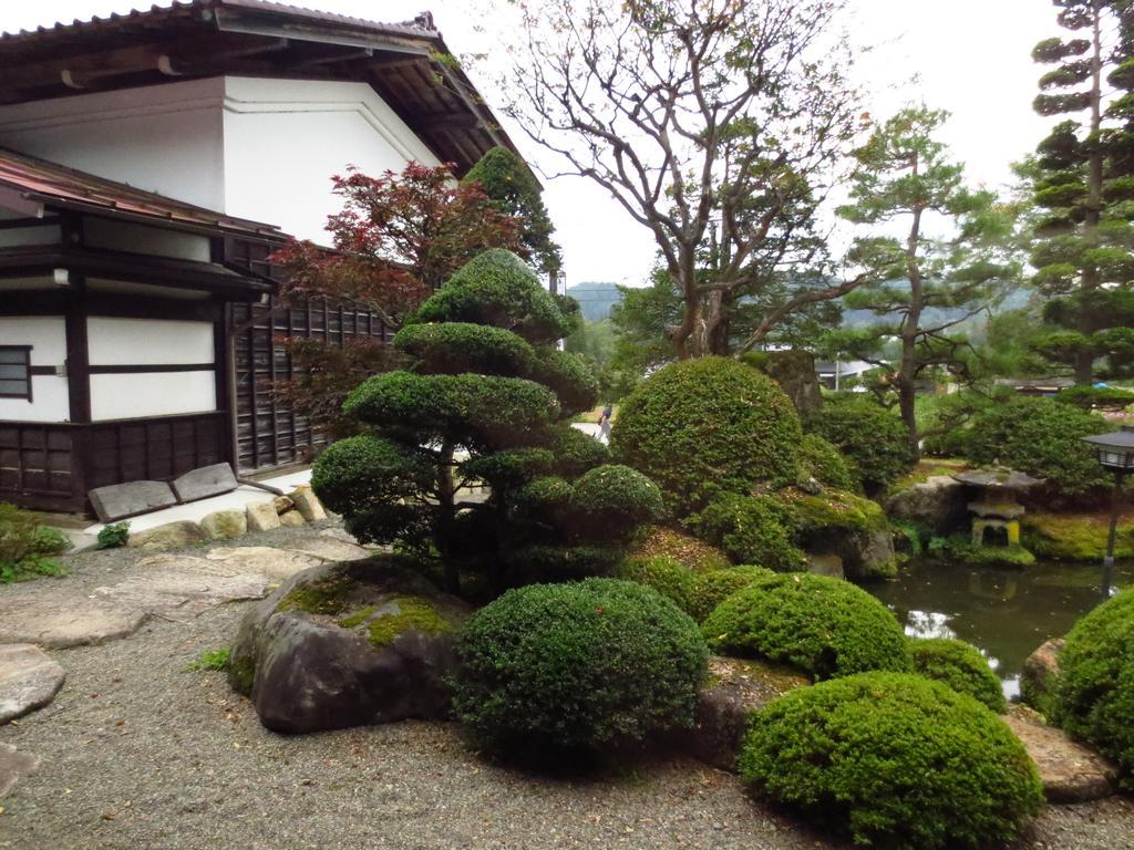 Shitanda Hotel Takayama  Exterior foto